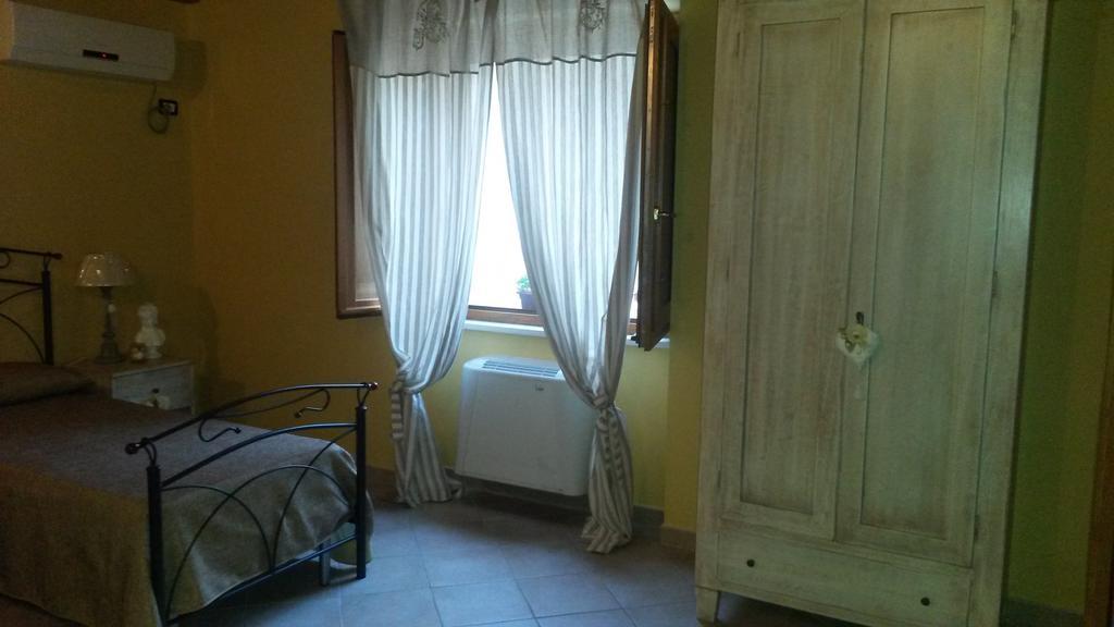 Вилла Borgo Santa Lucia Кропани Экстерьер фото